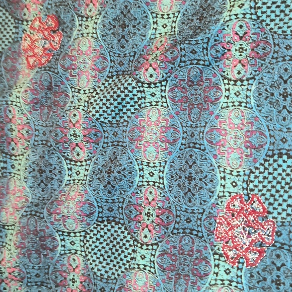 🟦 Robert Graham button up shirt - Picture 2 of 13